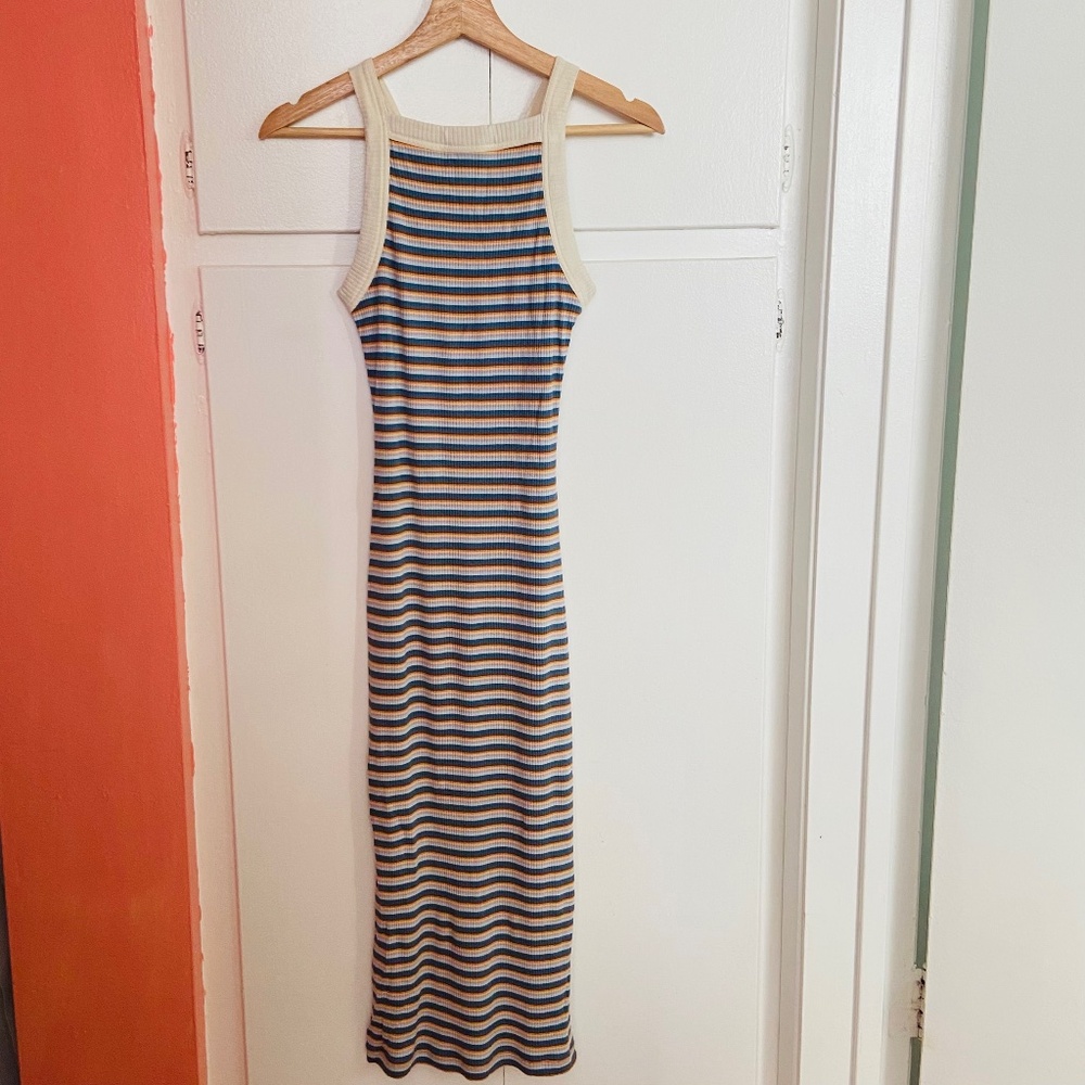 RVCA Dress Sise Small